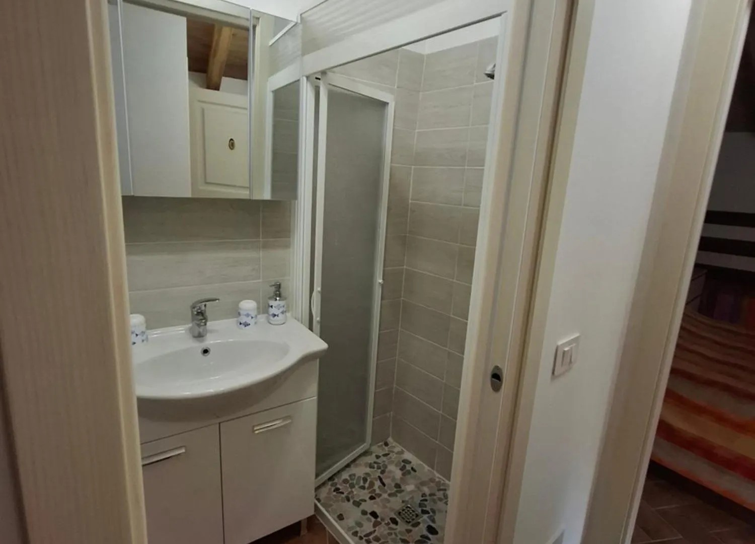 Bed and Breakfast Il Castellaro Ai Sassi Guiglia 0*,  Italia
